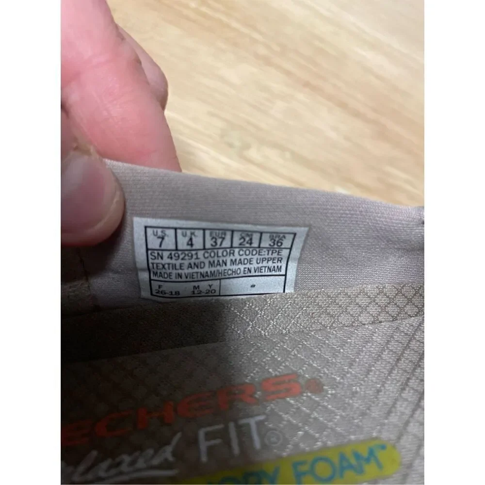 ✅Skechers Relaxed fit reggae fest sneakers